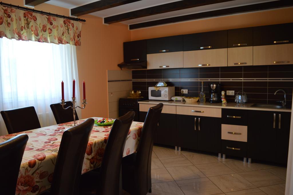 Vila Adr Hotel Sebeş Esterno foto