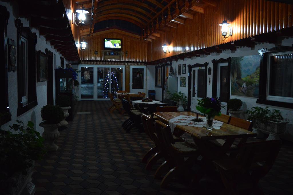Vila Adr Hotel Sebeş Esterno foto